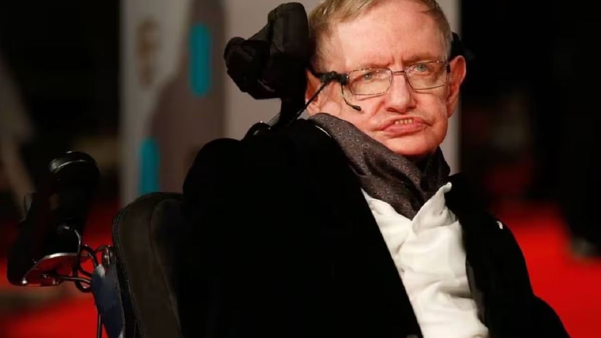Stephen Hawking lo reveló: Por qué las personas silenciosas tienen las mentes más poderosas
